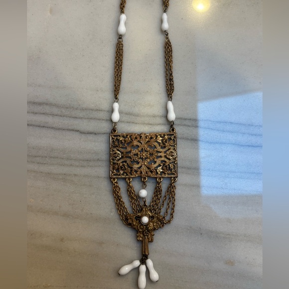 Jewelry - Vintage Czech Glads and Gold Toned Brass Necklace